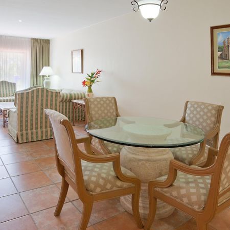 Holiday Inn Ciudad Del Carmen By Ihg Bilik gambar